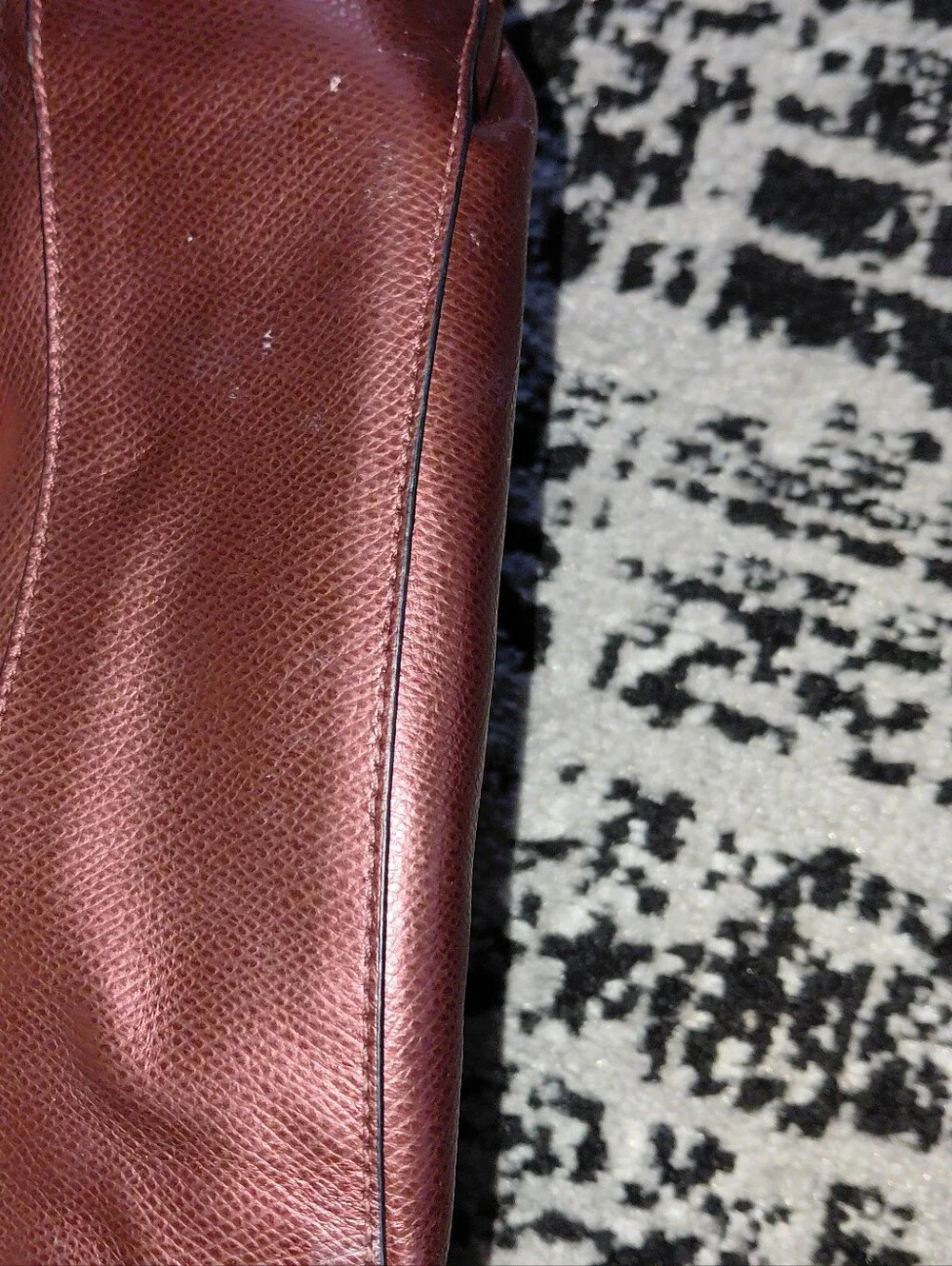 Coach Metallic Plum Cherry Leather Cosmetic Case 17 Makeup Pouch F53387 CC
